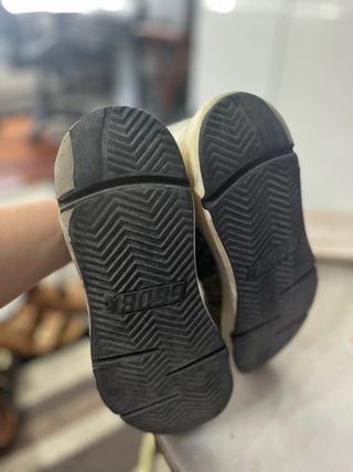 Golden Goose Sneakers - Talla Mujer