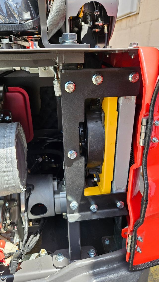 Miniexcavadora REVI RM12 1200Kg - Nueva 2025