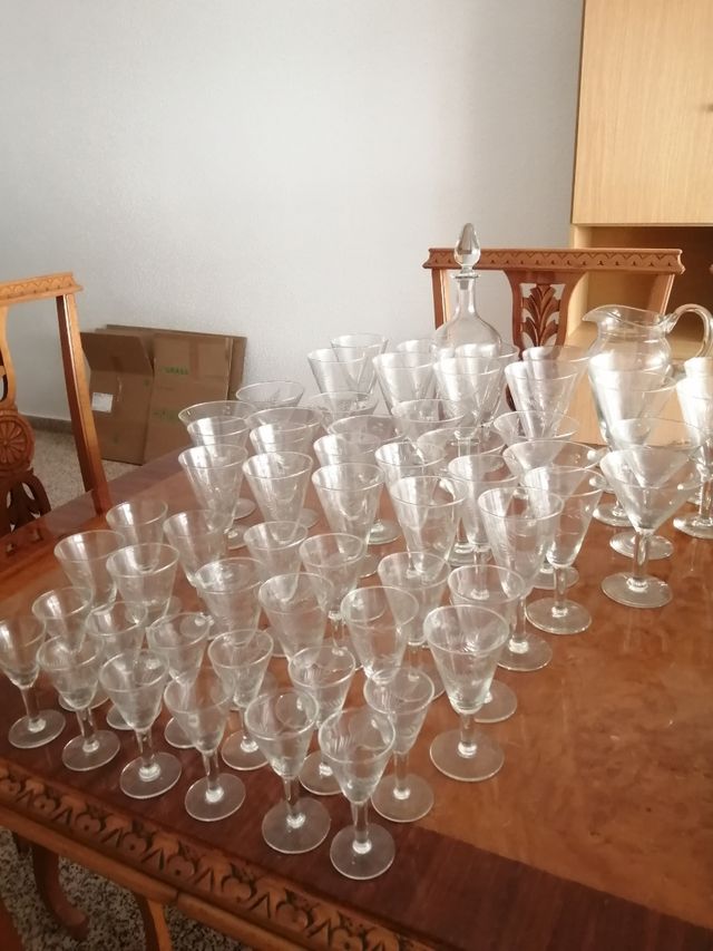 Juego café porcelana + cristalería antigua