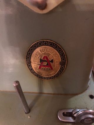 Máquina coser Alfa vintage