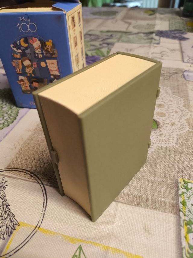 Disney Bambi - Libro Figurina