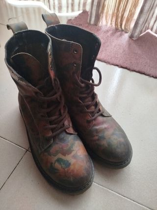 Botines Colway multicolor, talla 40.