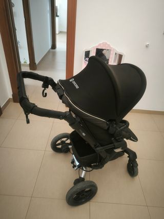 Concord Neo: Carrito bebé rojo