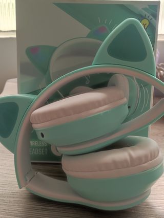 Auriculares Gato RGB STN-28