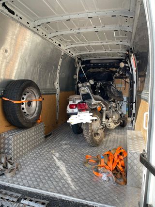 Transporte de motos seguro y puntual toda España.