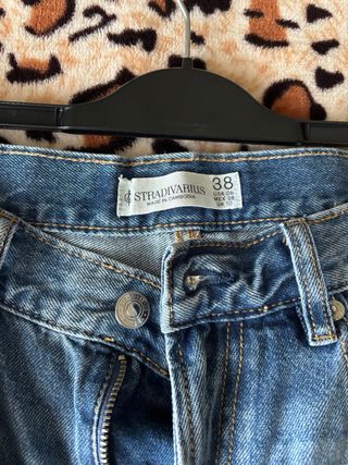 Jeans Stradivarius 38
