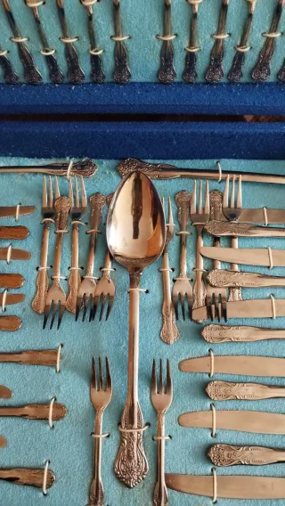 Cubertería Ribera,Gallo,acero inoxidable  87piezas