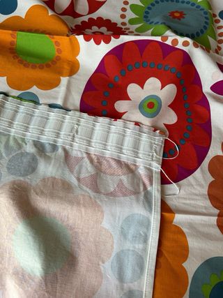 Cortinas infantiles - Flores - 2 paneles 148x148cm
