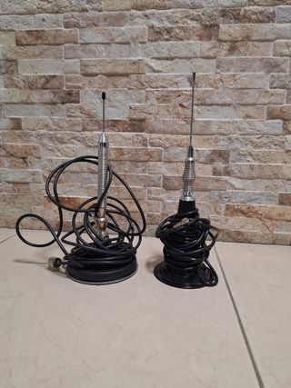 Walkie Talkies ICOM IC-E51 y KENWOOD TH-42E