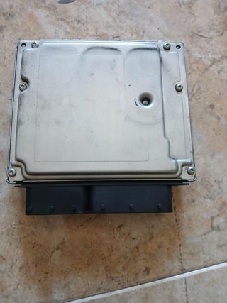 Centralita motor Mercedes Viano A 646 153 27 91