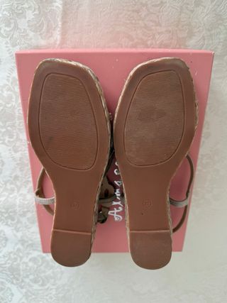 Sandalias Alma en Pena beige