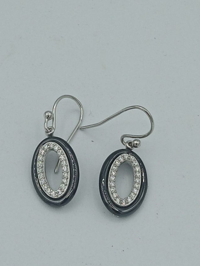 Orecchini argento ovale smaltato nero con strass