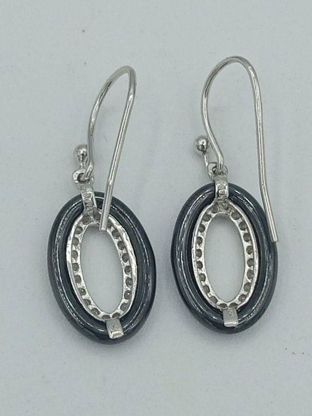 Orecchini argento ovale smaltato nero con strass