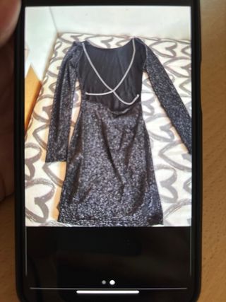 Vestido negro c/purpurina 