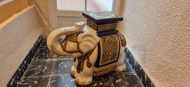 PEANA DE ELEFANTE PORCELANA INDIA
