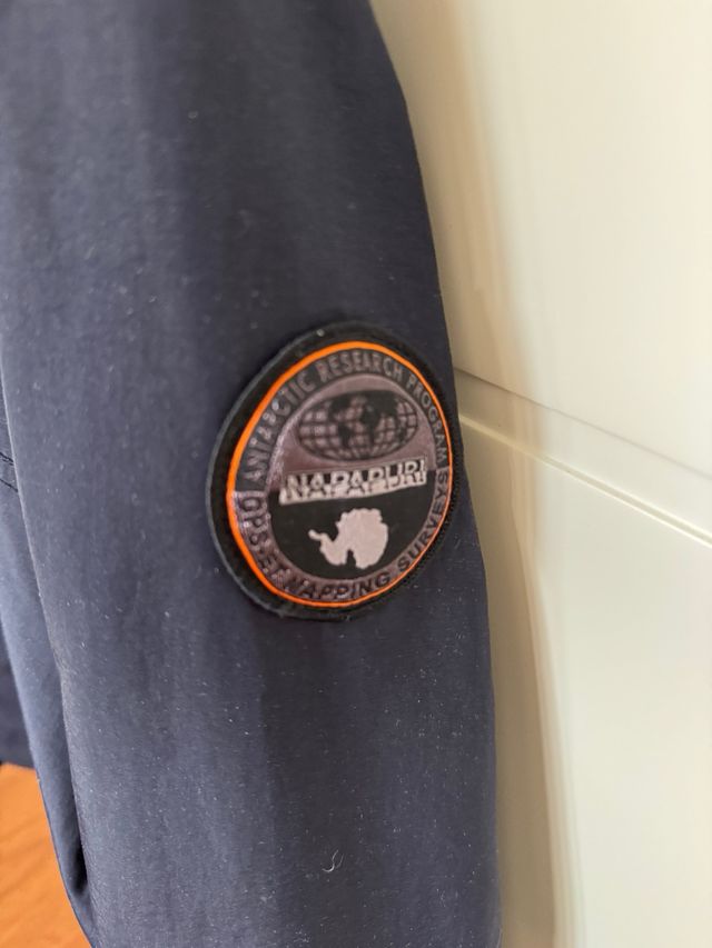 Chaqueta Napapijri azul talla S y M