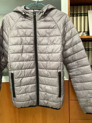 Chaquetón acolchado gris