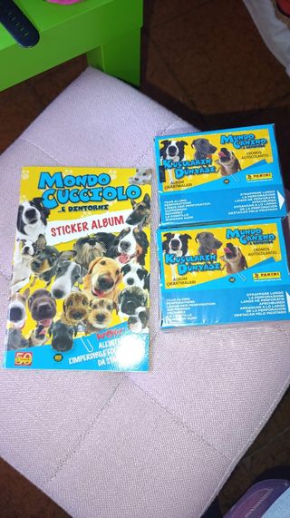 Album mondo cucciolo e 2 box panini