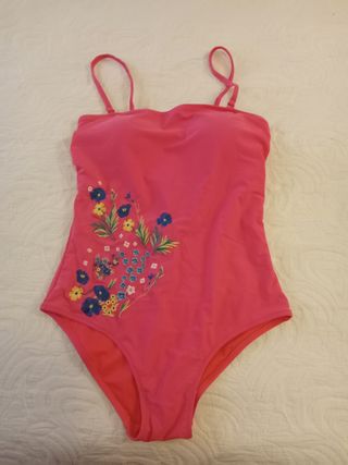 0 Bañador chica rosa flúor bordado flores - T.40