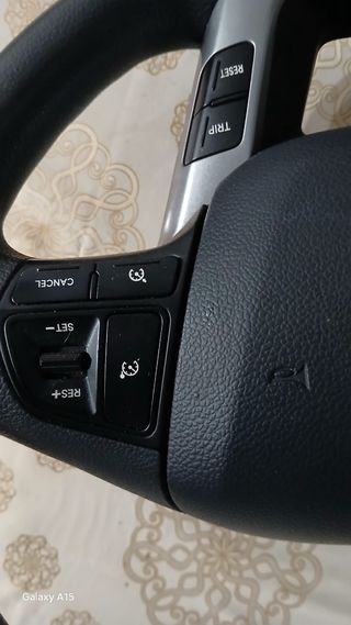 Volante Kia Rio - Control crucero