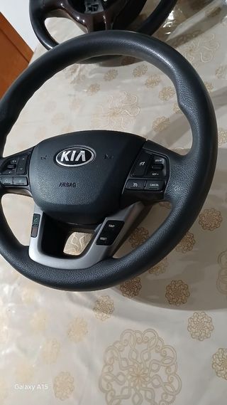Volante Kia Rio - Control crucero