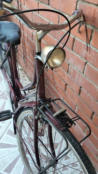 Bicicleta holandesa antigua