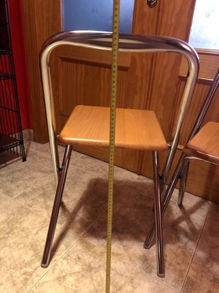 2 Taburetes plegables metal madera