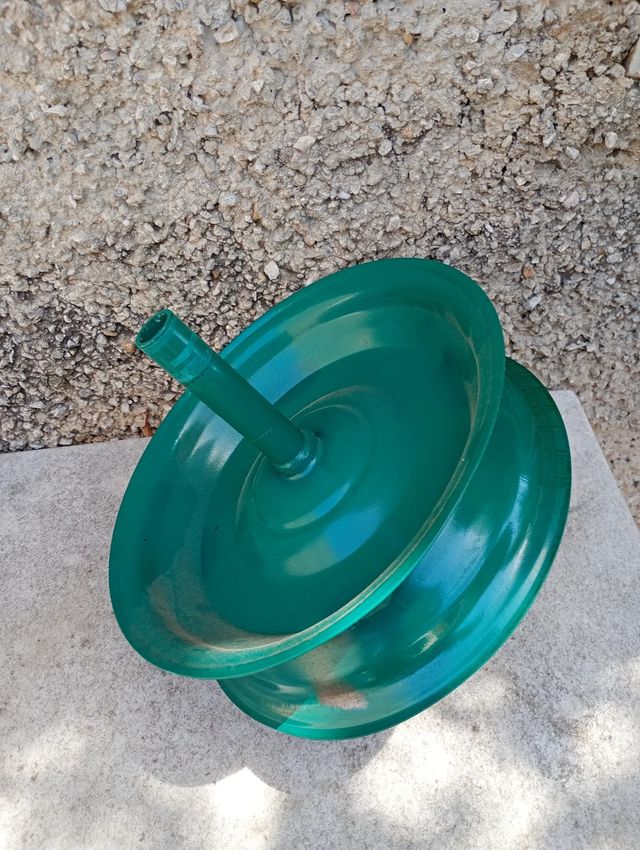 Llanta carretilla verde sin usar