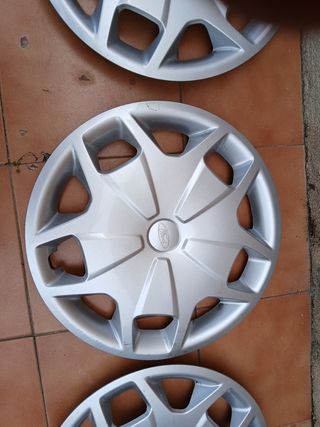 Tapacubos Ford Transit 2021