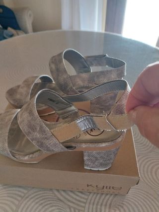 Sandalias Kylie Craf Shoes tacón 37