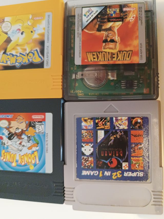 Game Boy Color Giallo + 4 Gioco