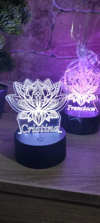 Lámpara LED Lotus - Regalo personalizado