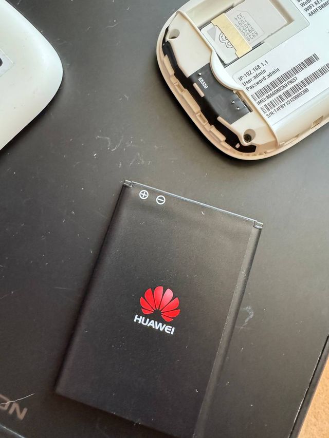 Modem Routr WI-FI Huawei E5330 Connettività 3G