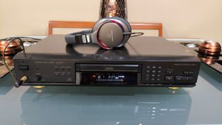 CD Technics SL-PG4