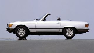 Mercedes-Benz SL R107: despiece. Parts
