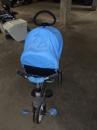 Triciclo infantil azul