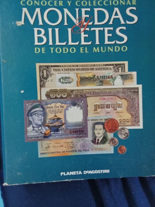 Monedas & Billetes del Mundo (3 tomos)