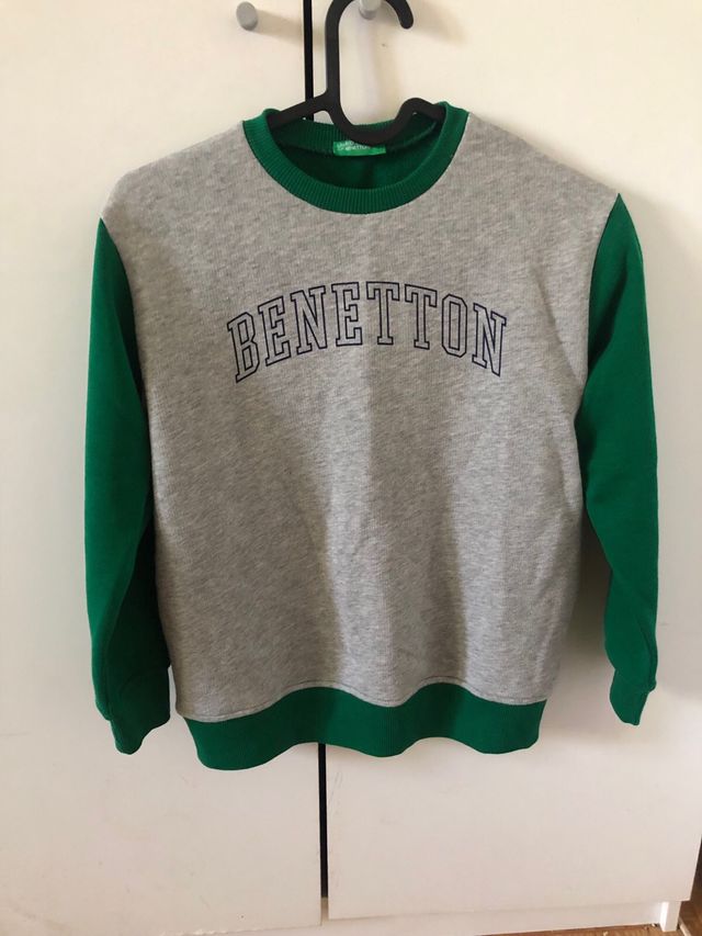 Conjunto Benetton + Sudadera Nike zapatillas