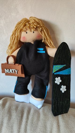 Muñeca surfista handmade