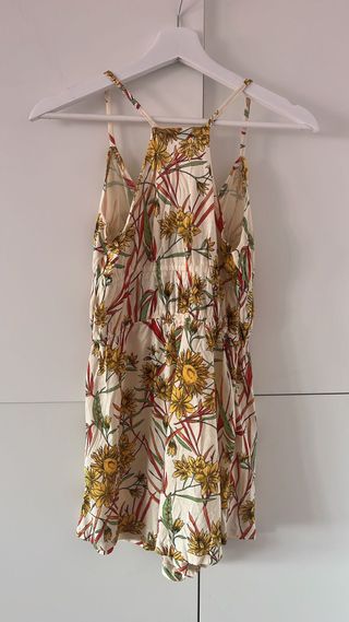 Mono corto Zara flores talla S