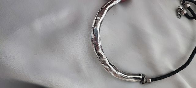 Preciosa gargantilla acero