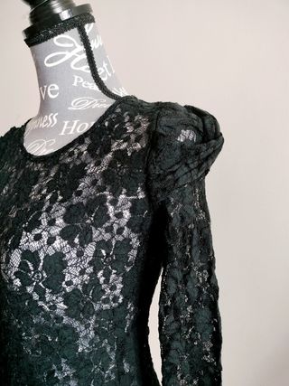 Top pizzo nero
