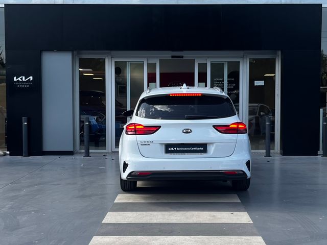 KIA Ceed Tourer 2021