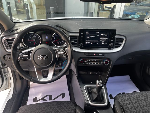 KIA Ceed Tourer 2021