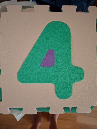 Puzzle suelo infantil (10 piezas)