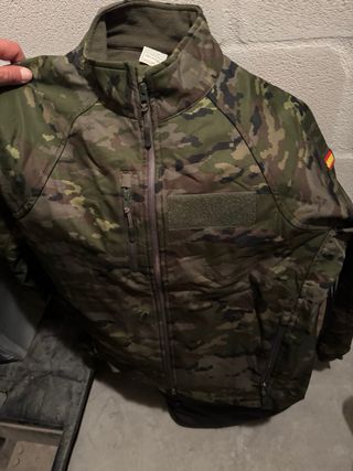 Forro Polar Pixelado Ejército (Talla 2)