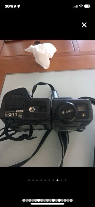 Cámara Nikon digital negra