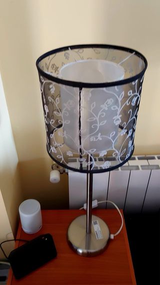 Lámpara mesa moderna - Negra y Plata