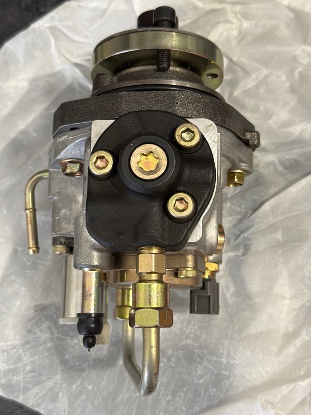 Bomba inyectora DENSO Nissan ALMERA