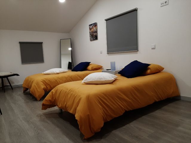 Aluga-se moradia tipo T2